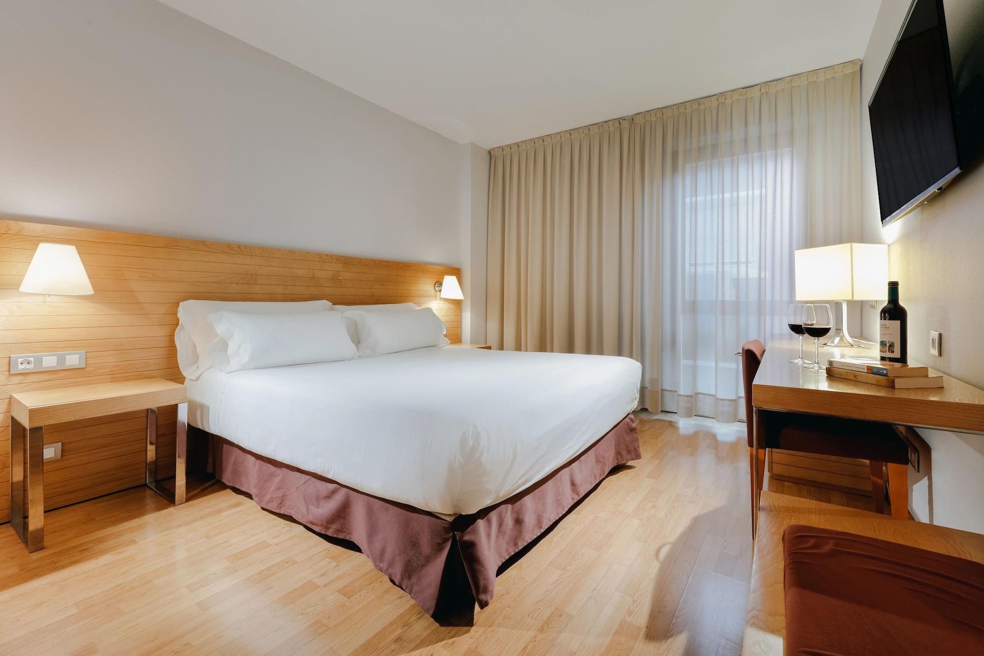 Hesperia Zaragoza Centro Hotel Ngoại thất bức ảnh
